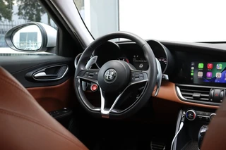 Alfa Romeo Giulia 2.0T SUPER AUT ORIG.NL/A.CarPlay/Ad.Cruise/Stuur&Stoelverw./18inch 114dkm! / 28