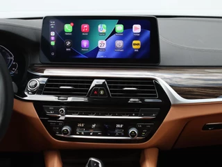 BMW 5-serie Touring 530e Luxury Line | SOH 91% | LASER LED | H&K audio / 45
