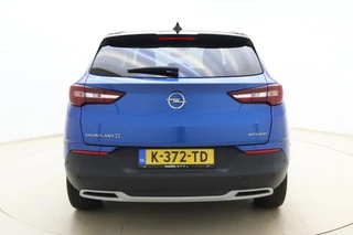 Opel Grandland X 1.6 Turbo Hybrid Elegance Automaat | Lederen bekleding | Stoelverwarming en ventilatie | Electrische achterklep | Keyless | Navigatie | DAB radio / 12