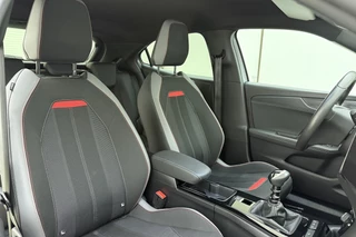 Opel Mokka 1.2 Turbo GS Line | Navigatie | Cruise control | Dodehoek detectie | Camera | Sportieve uitvoering / 11