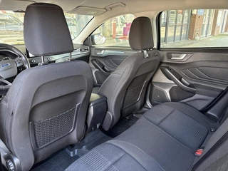 Ford Focus Wagon Automaat Titanium X Business Active WinterPack / 23