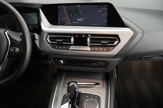 BMW Z4 Roadster sDrive20i 197pk High Executive Stoelverwarming Leder LED Navigatie / 11