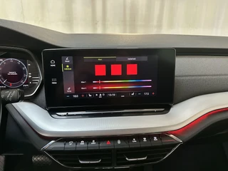 Škoda Octavia Combi 1.0 e-TSI DSG Business Edition Plus Adaptive Cruise Sfeerverlichting DAB+ / 15