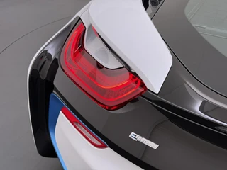 BMW i8 1.5 / 4