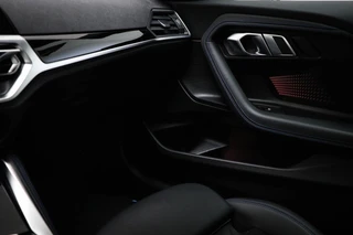 BMW 2-serie Coupé M240i xDrive High Executive | SCHUIFDAK | HARMAN KARDON | HEAD UP | DRAADLOZE LADER / 40