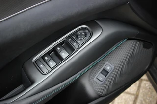Byd SEAL 6 Touring 1.5 DM-i Comfort Lite // Long Range 19 kWh | Panoramadak | 360 camera | Sfeerverlichting | Smartphone Key | CarPlay & Android Auto | Fabrieksgarantie / 27