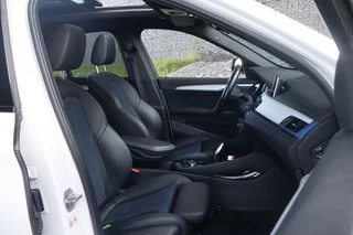 BMW X1 sDrive18i M Sport Schuifdak | Camera | Stoelverwarming / 27