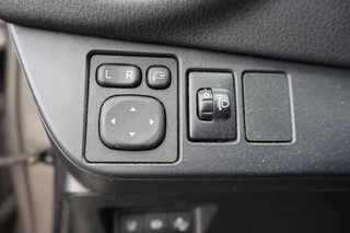 Toyota Yaris 1.5 HYBRID DYNAMIC APPLE/ANDROID KEYLESS CLIMA CAMERA / 13