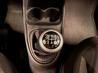 Toyota Aygo X 1.0 VVT-i MT Play/ NL auto/ Eerste eigenaar/ BTW auto/ Achteruitrijcamera / 27