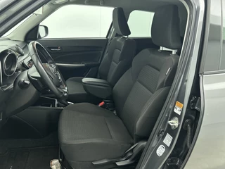 Suzuki Swift 1.2 Style Smart Hybrid | Camera | CarPlay | Adaptive Cruise | Stoelverw. | Climate Control / 6