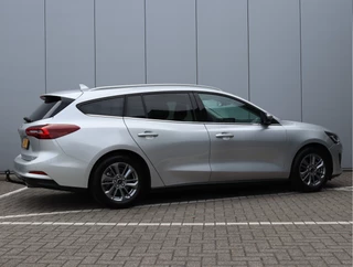 Ford Focus Wagon 1.0 EcoBoost Hybrid Titanium  | Trekhaak | Navigatie | Org. NL / 5