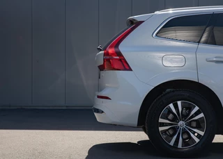 Volvo XC60 2.0 T6 Plug-in hybrid AWD Core Bright Long Range|Panorama / 16