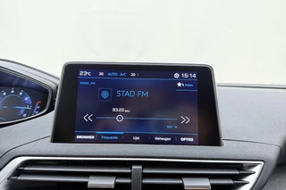 Peugeot 3008 1.6 e-THP Allure Automaat | Trekhaak | Electrische achterklep | Keyless | Lichtmetalen velgen | Dakdragers | Camera / 26