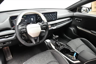 Kia K4 1.0 T-GDi MHEV 115pk DCT7 GT-Line Launch Edition (schuifdak) / 10