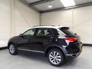 Volkswagen T-Roc 1.5 TSI 150pk T-Roc Style / 13