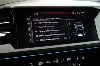 Audi Q4 e-tron 40 Launch edition S Competition 204pk 77 kWh SOH 87% Trekhaak Camera Leder Keyless Stoelverwarming ACC Panoramadak S-Line / 30