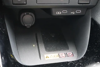 Toyota Yaris HYBRID 115 DYNAMIC COMFORT-PACK LED 16"LMV PRIVACY-GLASS ALL-SEASON BLISS PARK-SENSOREN STUUR/STOELVERW. / 35
