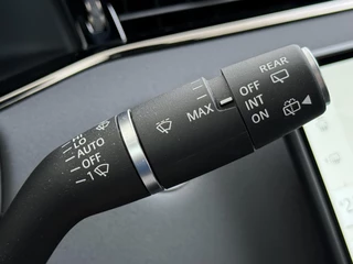 Land Rover Range Rover Evoque 2024 Model 1.5 P300e AWD R-Dynamic S NEW MODEL / FACELIFT PHEV 309 PK | UNIEK 8.000 KM | FABRIEKSGARANTIE t/m 26-02-2029 / 150.000 KM | DEALER ONDERHOUDEN | ADD. CRUISE | PANO DAK | ELEKTRISCHE STOEL MET GEHEUGEN | ELEKTRISCHE KOFFERBAK | CAMERA | RIJKLAAR PRIJS / 31