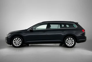Volkswagen Passat Variant 1.5 TSI Business Automaat | Adaptive Cruise | Stoelverwarming | CarPlay | Trekhaak / 4