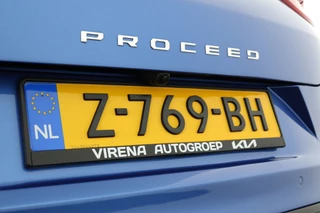 Kia ProCeed 1.5 T-GDi GT-Line Automaat  - Stoel-/stuurverwarming - Navigatie - Cruise Control - Airco - Climate Control - Fabrieksgarantie tot 03-2031 / 25