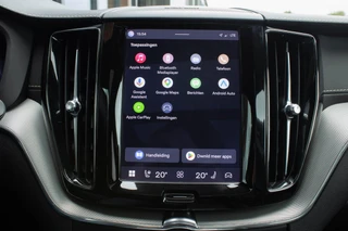 Volvo XC60 2.0 T6 PHEV Long range AWD R-Design|360 Camera|Trekhaak|Harmann|HUD|Stoel+Stuurverwarming| / 38