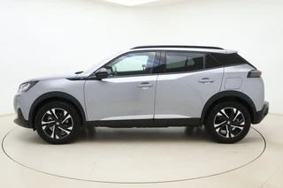 Peugeot e-2008 EV Allure 50 kWh | 100% SOH! l Apple Carplay/Android Auto l Bluetooth l DAB l Cruise Control l Climate Control l Navigatie l Lichtmetalen Velgen l PDC Achter / 6