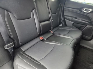 Jeep Compass 4xe 240 Plug-in Hybrid Electric Summit | Apple-Android | Parkeercamera | Stoelventilatie / 9