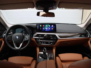 BMW 5-serie Touring 530e Luxury Line | SOH 91% | LASER LED | H&K audio / 40