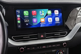 Kia Niro 1.6 GDi Hybrid DynamicLine Apple CarPlay Achteruitrijcamera Navigatie / 17