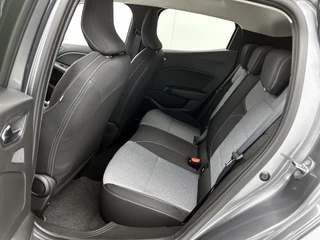 Renault Clio TCe 90PK GPF evolution  | CAMERA | NAVI | DEALER ONDERHOUDEN | STOEL VERWARM. | PARK. SENSOREN | CARPLAY / 24