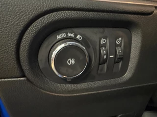 Opel GRANDLAND 1.6 Turbo Plug-In Hybrid GS Line / 225pk / stuur verwarming / camera / Apple carplay / 14