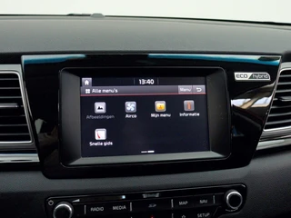 Kia Niro 1.6 GDi Hybrid DynamicLine | Trekhaak | All-seasonsbanden | Navigatie / 33