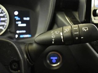 Toyota Corolla Touring Sports 1.8 Hybrid Active | Trekhaak | Stoelverw. | Navigatie / 18