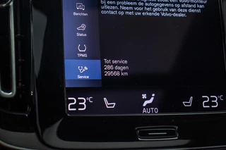 Volvo XC40 1.5 T5 Plug-in hybrid Ultimate Dark, Pano, Leder / 21