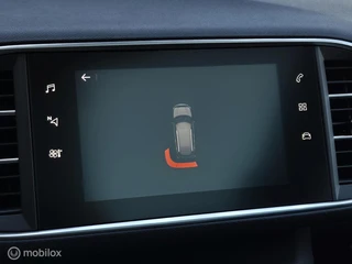 PEUGEOT 308 SW 1.2 PURETECH EXECUTIVE/PANO/LED/TREKHAAK/CARPLAY/CRUISE/LANE ASSIST / 42