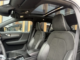 Volvo XC40 1.5 T5 Twin Engine R-Design | SOH 89% | Panoramadak | Camera | / 14