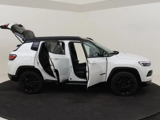 Jeep Compass 4xe 240 Plug In Hybride S Leder Stoelkoeling 360 Camera All Seas / 31