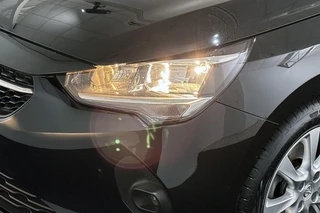 Opel Corsa 1.2 Level 2 100PK Achteruitrijcamera Airco 16" / 17
