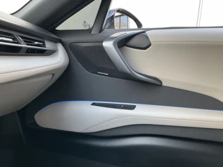 BMW i8 334pk Limited Edition Ferrada HUD 360°Cam Plug-in PHEV / 26