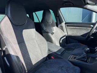 Skoda Superb Combi 1.5 TSI Sportline * Trekhaak * AUTOMAAT * Navigatiesysteem * Achterbank verwarmd * / 15