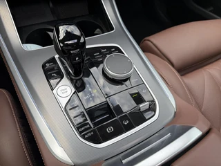 BMW X5 xDrive45e High Executive LASER LED| ELEKTRISCHE TREKHAAK | PANO| HUD| BMW DEALER ONDERHOUDEN| DRIVING ASS. PROFF| KEYLESS | MEMORY STOEL| DODE HOEK SENSOR| / 30