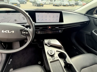 Kia EV6 77.4 kWh  | Afn. Trekhaak | SOH 100% | Half Leder | Adapt. Cruise | Stoel- en stuurverwarming | Apple/Android / 30