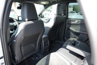 Ford Kuga 2.5 PHEV ST-LINE X .Carplay, Pano, Trekhaak / 6