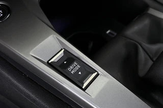 Peugeot 308 SW 1.2 PureTech Active Pack Business Stoelverwarming Airco Apple CarPlay / 34