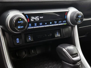 Toyota RAV4 2.5 Hybrid Active Automaat | Adaptive Cruise | Stoelverwarming | CarPlay | Camera | Trekhaak / 23