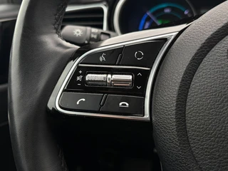 Kia XCeed 1.6 GDi PHEV DynamicLine / 24