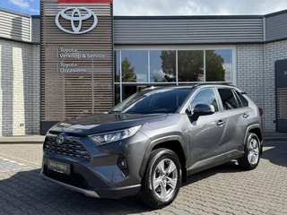 Toyota RAV4 2.5 Hybrid AWD DYNAMIC 1650KG TREKGEW STOELVERW PARK-SENSOREN NAVI CAMERA APPLE/ANDROID LM-VELGEN