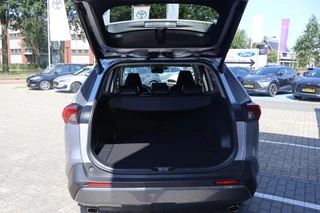 Toyota RAV4 2.5 HYBRID EXECUTIVE JBL NAVI APPLE/ANDROID EL-STOEL MET GEHEUGEN DODEHOEK DETECTIE EL.A.KLEP LED DAB 360* / 32