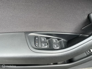 Audi A6 Avant 1.8 TFSI ultra Sport Edition CARPLAY*CLIMA*HAAK*CRUISE*CAMERA*PDC / 46