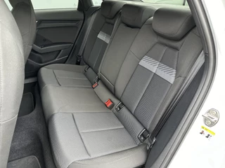 Audi A3 Limousine 35 TFSI 150pk S-tronic Advanced Camera | Adap. Cruise | Black Edition | Rijklaar incl. 1 jaar Bovag garantie / 32